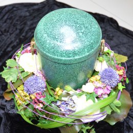 Städtische Pietät Frankfurt am Main die Pietät Frankfurt für Städtische Bestattung Frankfurt am Main­ wir sind ein städtisches Bestattungsinstitut