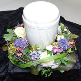 Städtische Pietät Frankfurt am Main die Pietät Frankfurt für Städtische Bestattung Frankfurt am Main­ wir sind ein städtisches Bestattungsinstitut